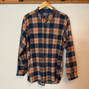 Vintage men’s Pendleton shirt